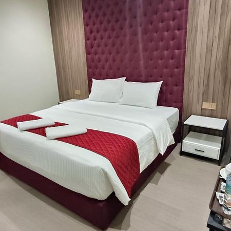 The Corum View Hotel Bayan Lepas Exteriör bild